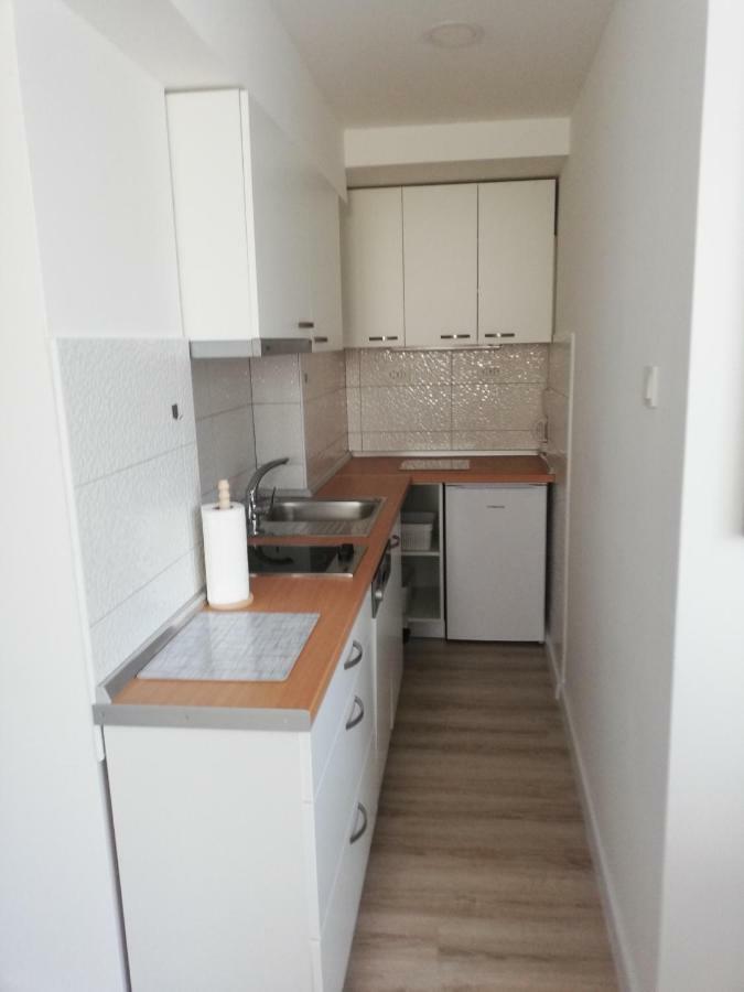 Guest House Micin Vodice Exterior photo
